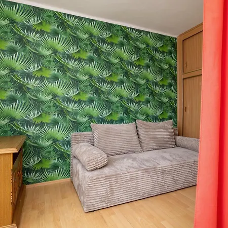 公寓 Spacious With Balcony In By Renters 卡托维兹