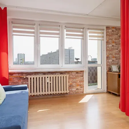 Spacious With Balcony In By Renters